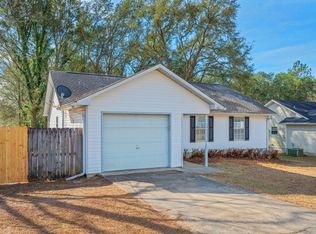 423 Northview Ln, Crestview, FL 32536