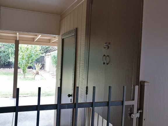5th image of 539 W Pepper Pl