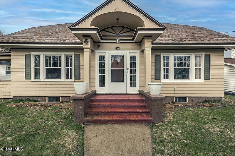 2nd image of 56 Saratoga Boulevard