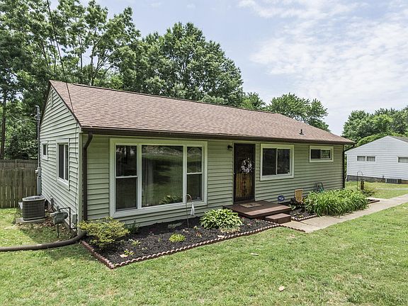 2nd image of 5106 NW Lonas Dr