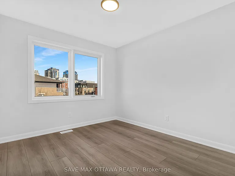 701 Glenroy Gilbert Dr #7 — Photo 13