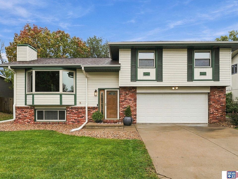 1st image of 5221 English Dr