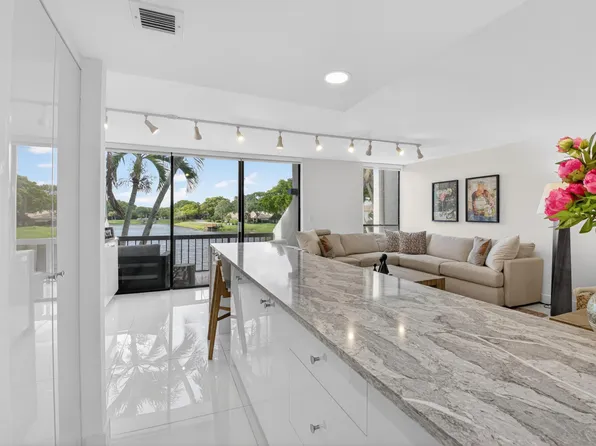 804 Bridgewood Place, Boca Raton, FL 33434