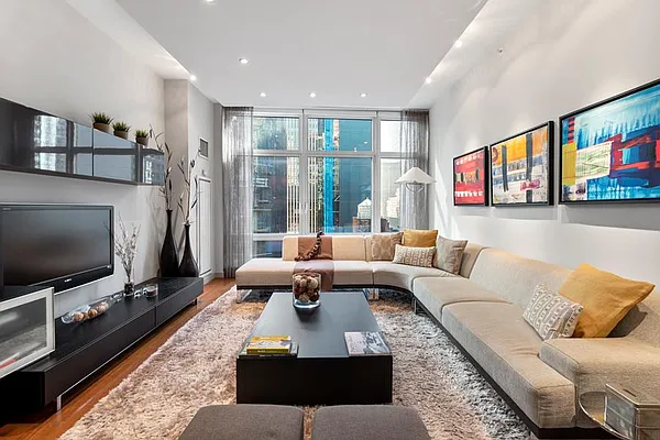 Rented by Douglas Elliman | media 2