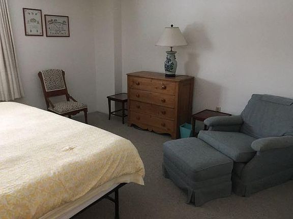 king bedroom