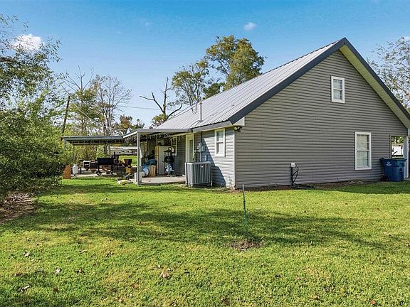 5th image of 217 Calcasieu Ave
