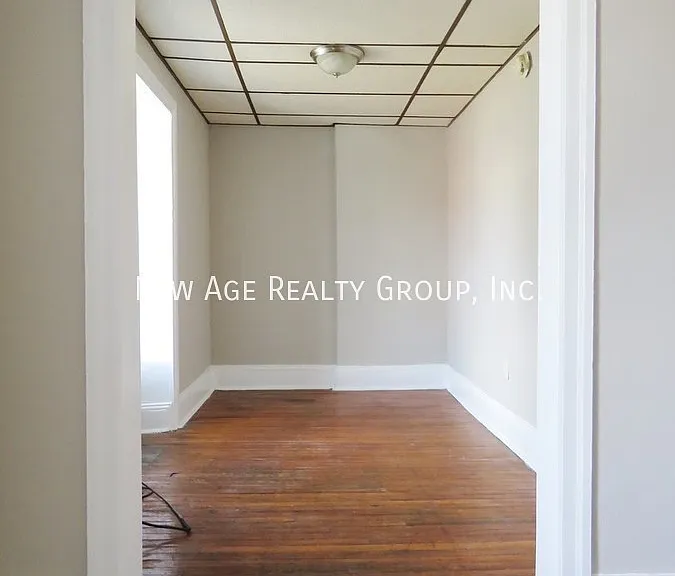 339 N 40th St #3R — Photo 4