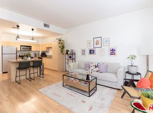 630 W 6th St APT 407, Los Angeles, CA 90017