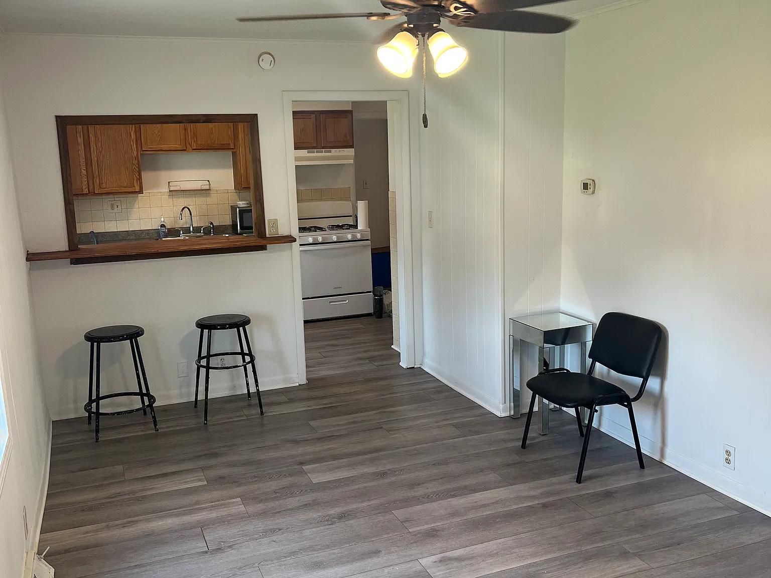 2 bed, $1,550 — Photo 3