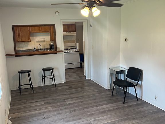 3rd image of 606 Otis Ave