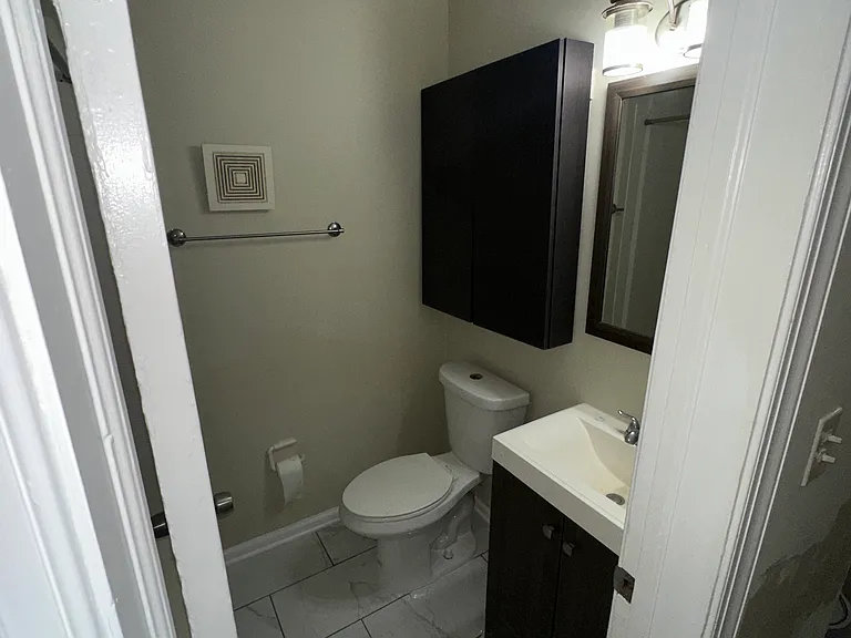 126 O St SW #2 — Photo 20