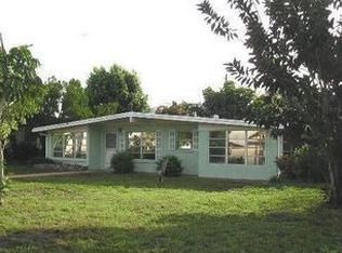 170 Sandhurst Dr, Venice, FL 34293