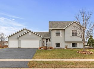 560 Forest Rd, Big Lake, MN 55309