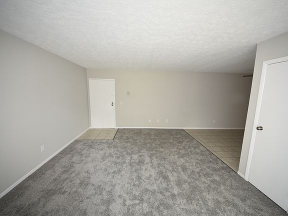 3rd image of 926 Ohio Pike APT 410