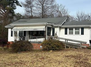 5631 Warrior River Rd, Bessemer, AL 35023