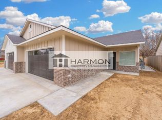 3310 W 9th St N, Wichita, KS 67203