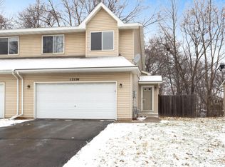 17530 Sunray Cir SW, Prior Lake, MN 55372