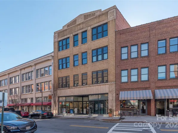 60 Haywood St APT 2F, Asheville, NC 28801