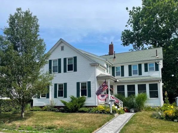 15 Briggs St, Taunton, MA 02780