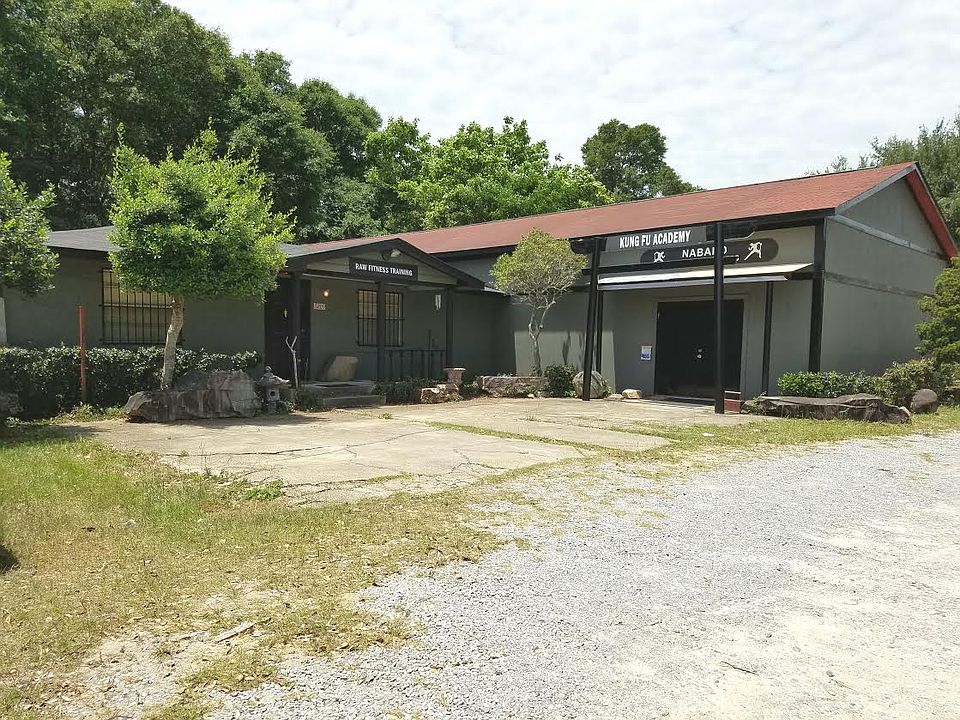 1st image of 6209 Schwab Dr