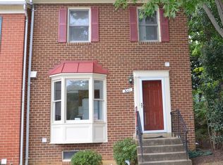 3001 20th Ct S, Arlington, VA 22204