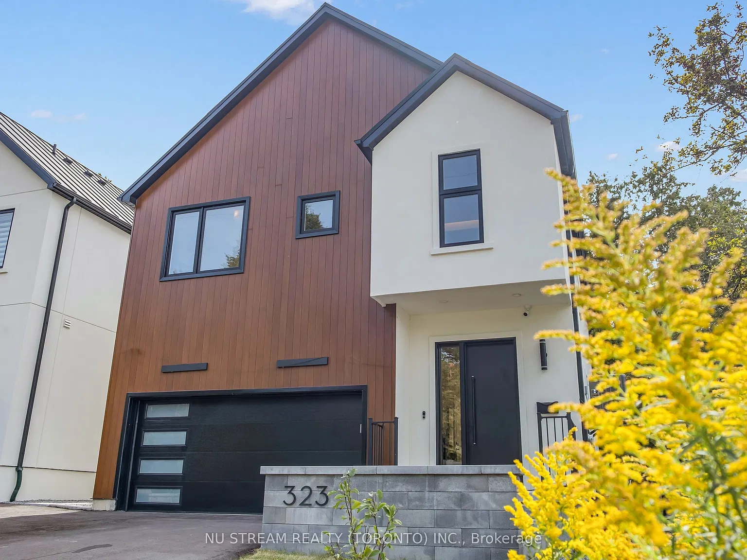 2 bed, $2,050 — Photo 1