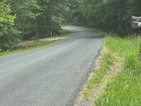 5th image of 503 Equestrian Trail Rd