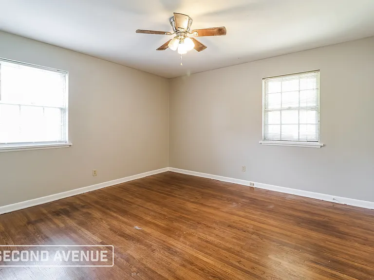 8110 Alvin Ln — Photo 12