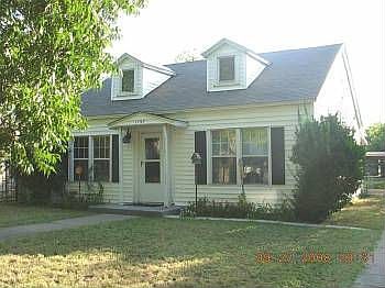 1st image of 1157 Vine St