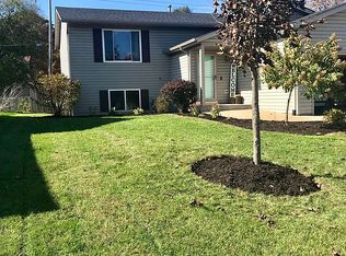 4211 Glouster Ln NW, Rochester, MN 55901