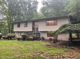 37 Old Pomona Rd, Suffern, NY 10901