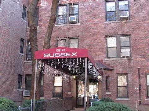 1st image of 13912 84th Dr APT 1A