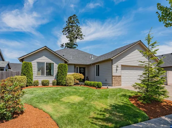 323 Shannon Pl, Lebanon, OR 97355