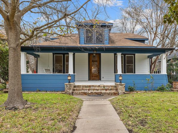 1211 Lexington St