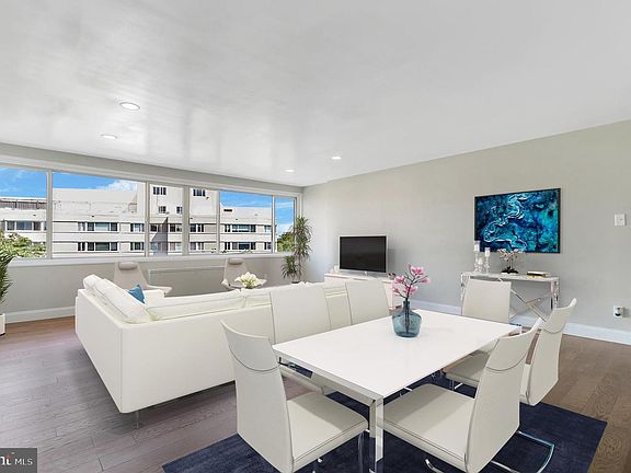 4th image of 5406 Connecticut Ave NW APT 706