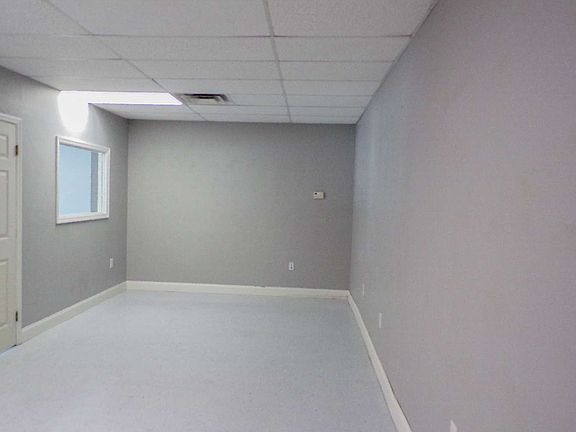 5th image of 117 SE Nassau St
