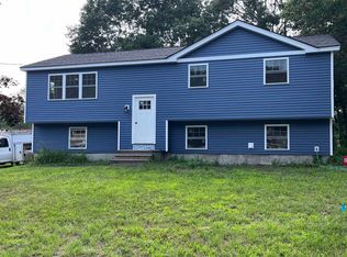 9 Redwing Rd, Concord, NH 03301
