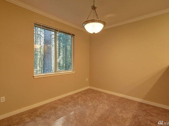 5th image of 25025 SE Klahanie Blvd APT D205
