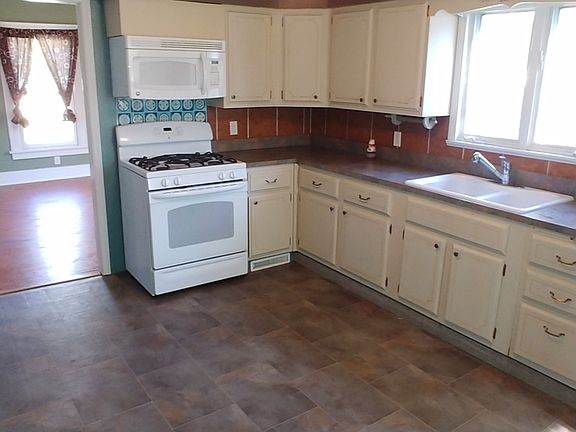 3rd image of 2310 W 6th St