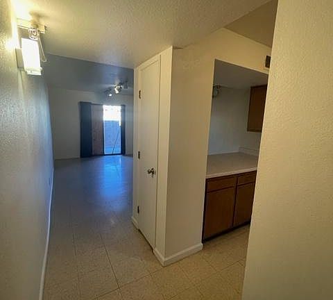 2nd image of 1701 N Park Ave #2