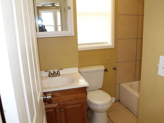 3rd image of 4912 W Florissant Ave APT D