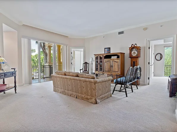16100 EMERALD ESTATES Drive #397, Weston, FL 33331
