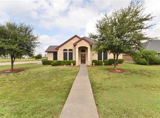 114 Palomino Dr, Palmer, TX 75152