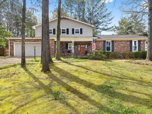 113 Kingswood Dr, Florence, AL 35630