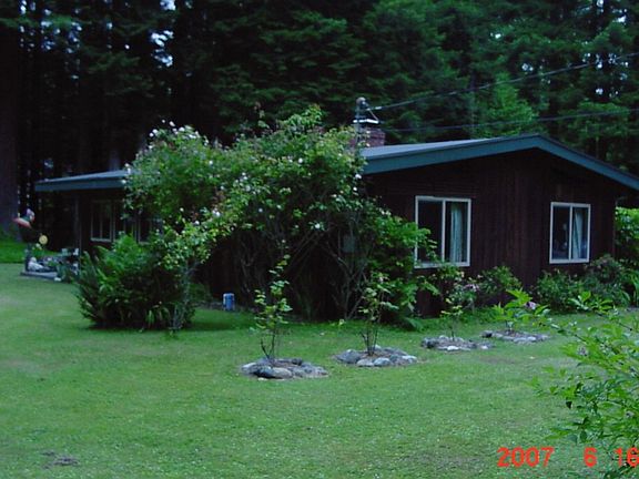 2nd image of 142 Hillcrest Ln