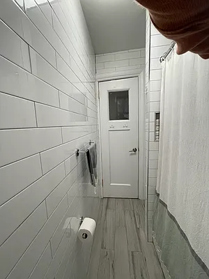 Rented by Avenues Real Estate | media 31