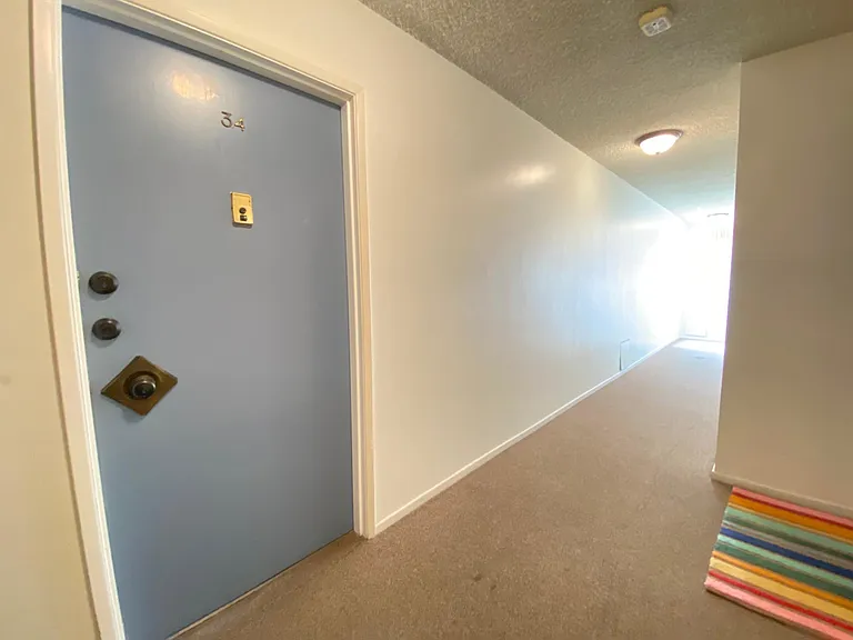 1515 Oak St #34 — Photo 3