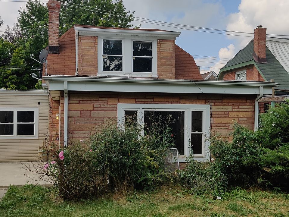 1st image of 6420 S Sacramento Ave