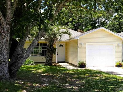 1081 Antigua Cir, Pensacola, FL, 32506