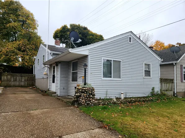 1281 E 28th St, Erie, PA 16504